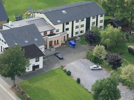 Hotel Zum Buchenberg St. Vith Εξωτερικό φωτογραφία